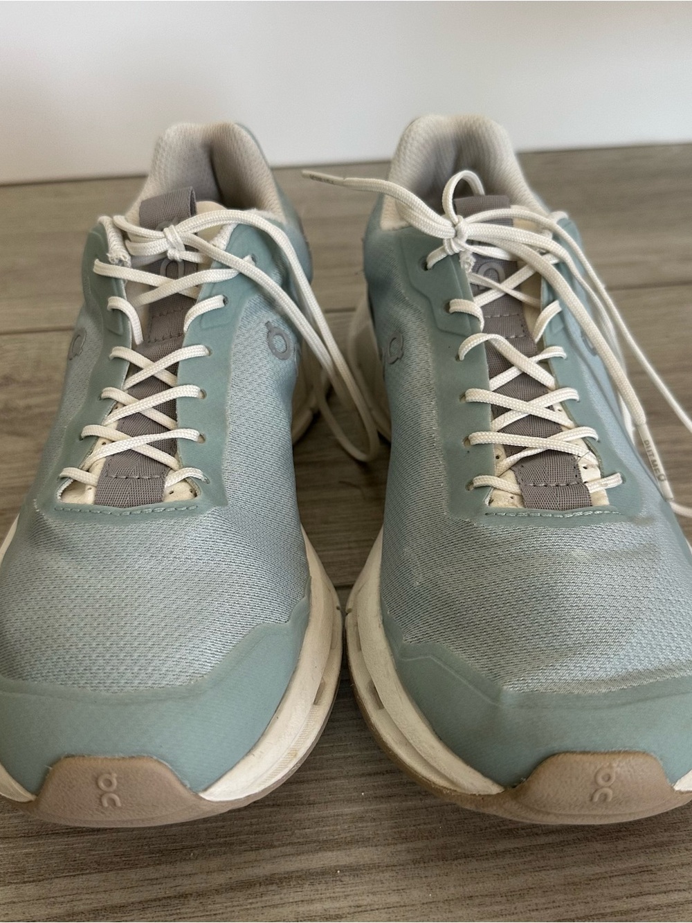 ON Cloudnova Form athletic shoes Mineral/Ivory
Women’s size 9 - Picture 8 of 13